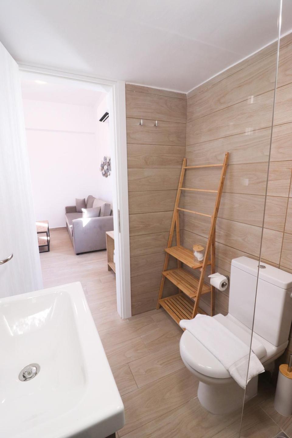 Emilia Suites Ermupoli Zewnętrze zdjęcie
