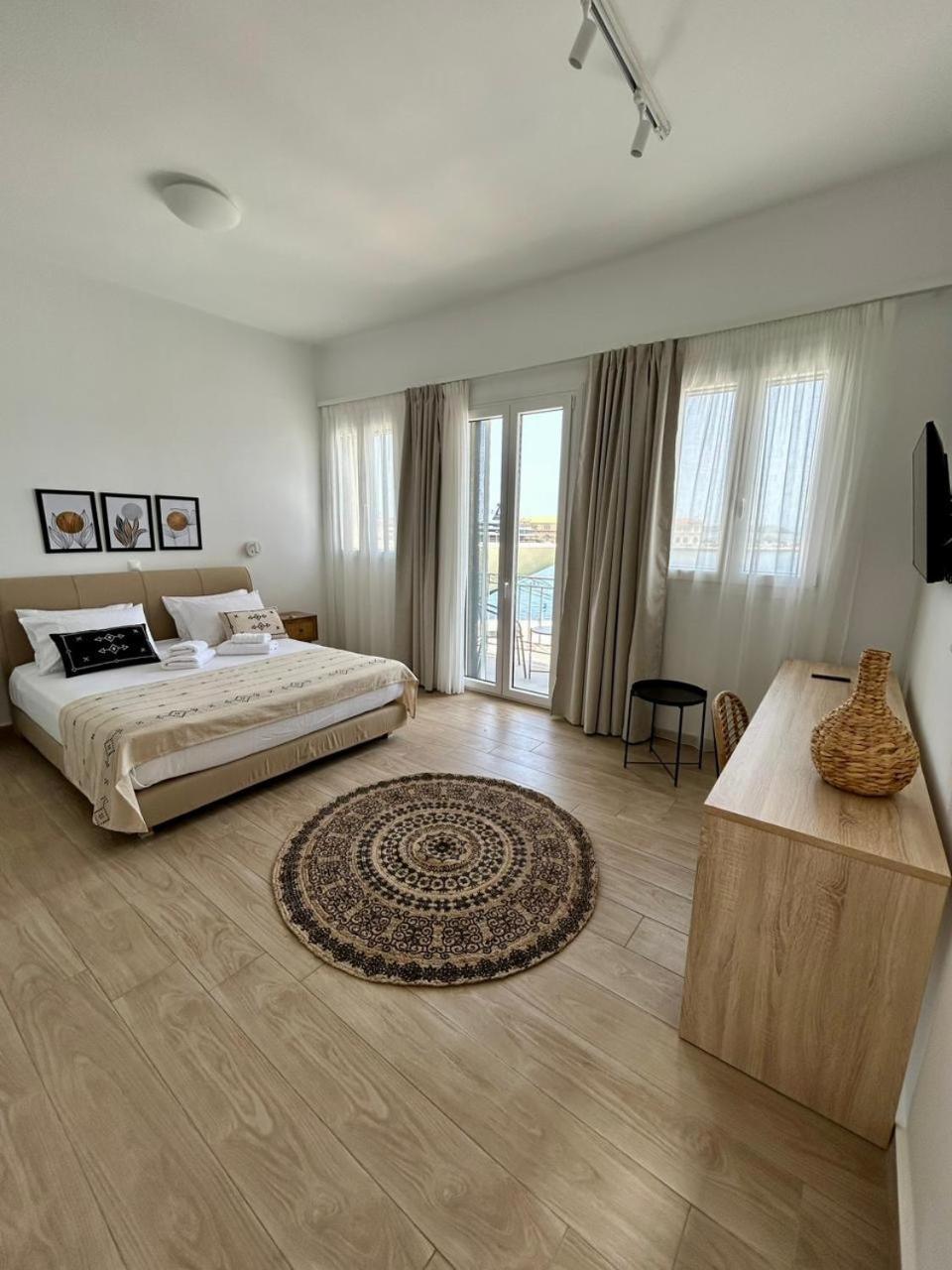 Emilia Suites Ermupoli Zewnętrze zdjęcie